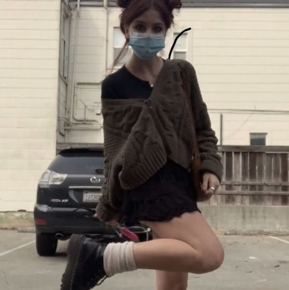 mystery box : thrifted : alt y2k indie grunge - Picture 4 of 16